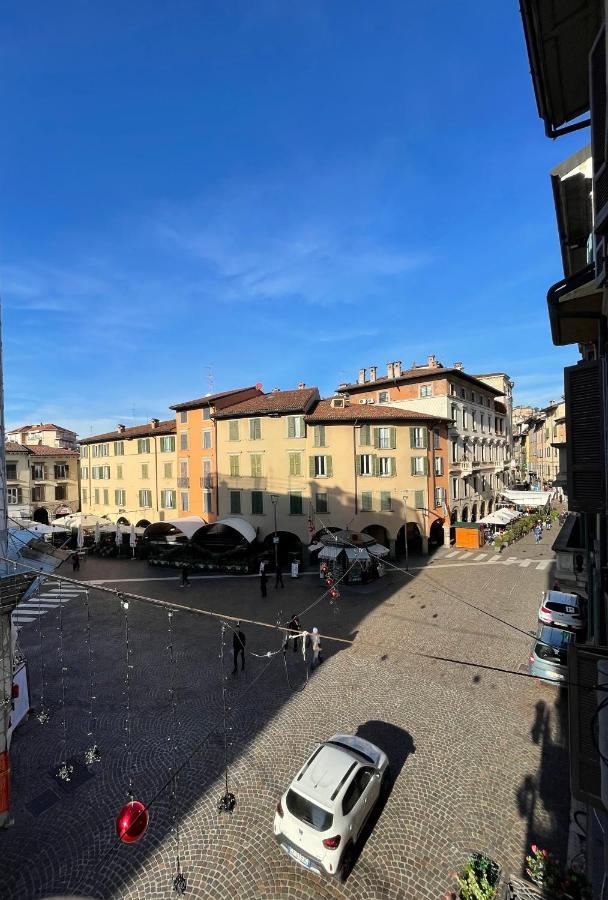 Appartamento Bergamo Centro Piazza Pontida - The Italian Escape 외부 사진