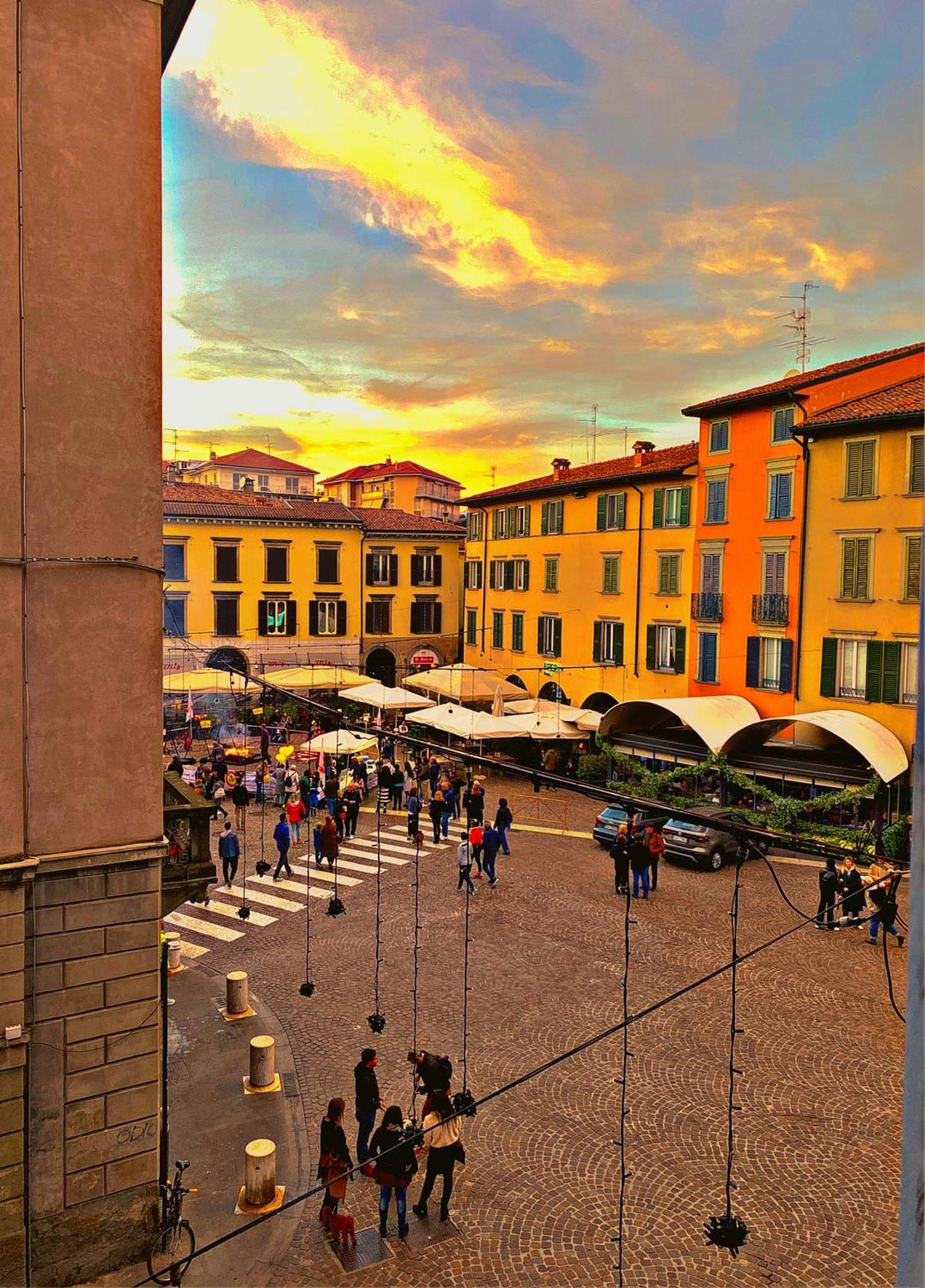 Appartamento Bergamo Centro Piazza Pontida - The Italian Escape 외부 사진